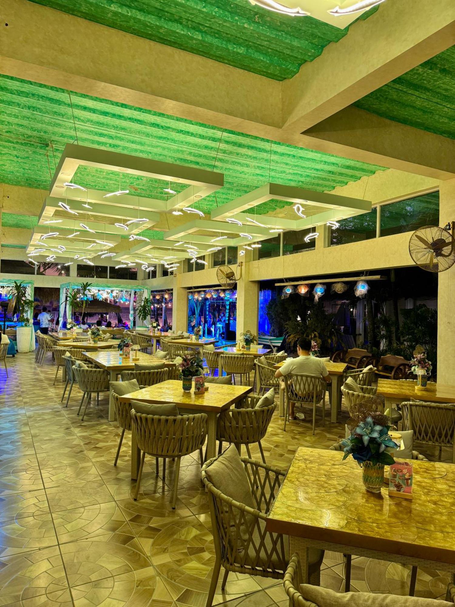 Casa Pilar Beach Resort Manoc-Manoc Εξωτερικό φωτογραφία