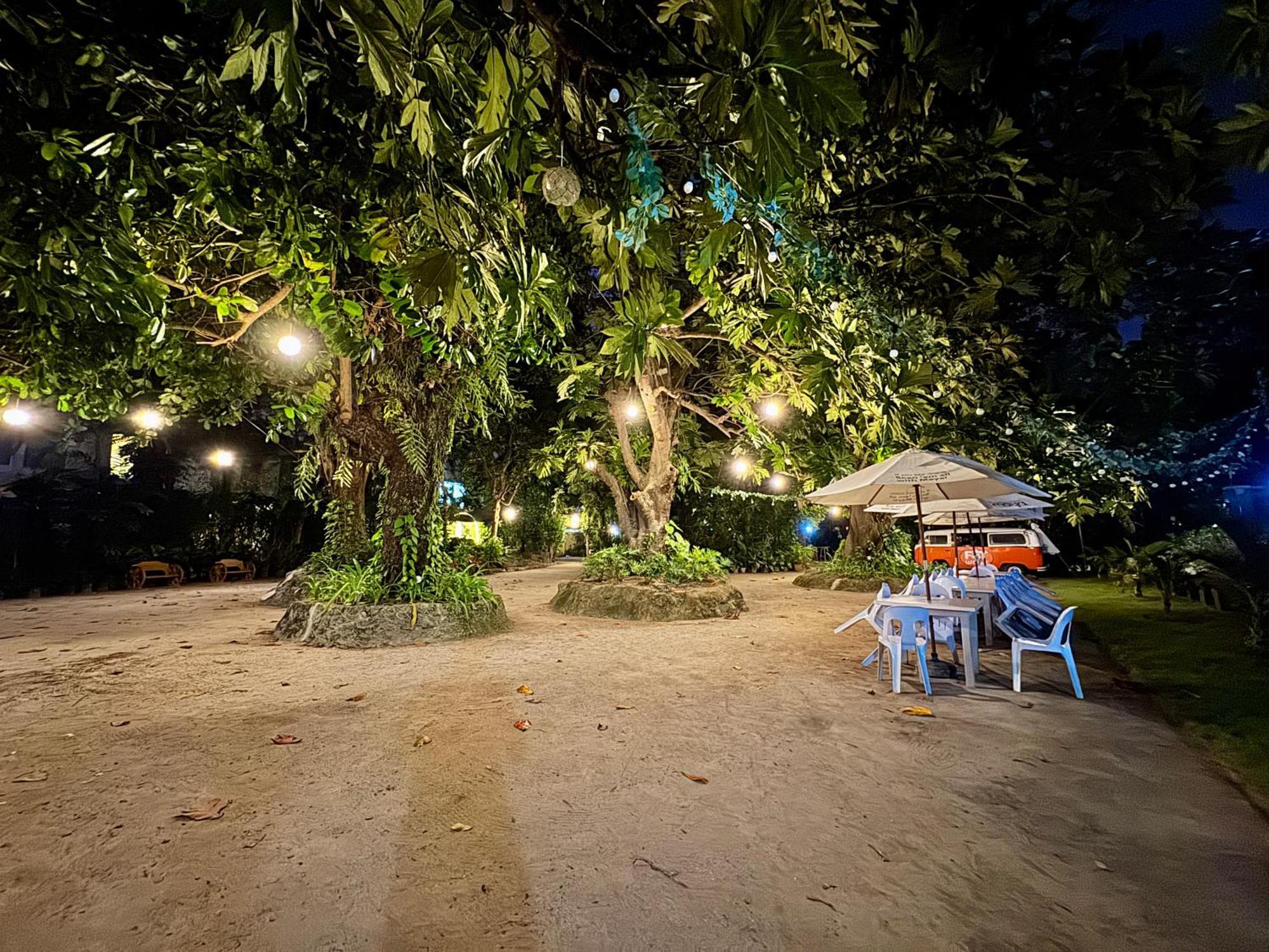 Casa Pilar Beach Resort Manoc-Manoc Εξωτερικό φωτογραφία